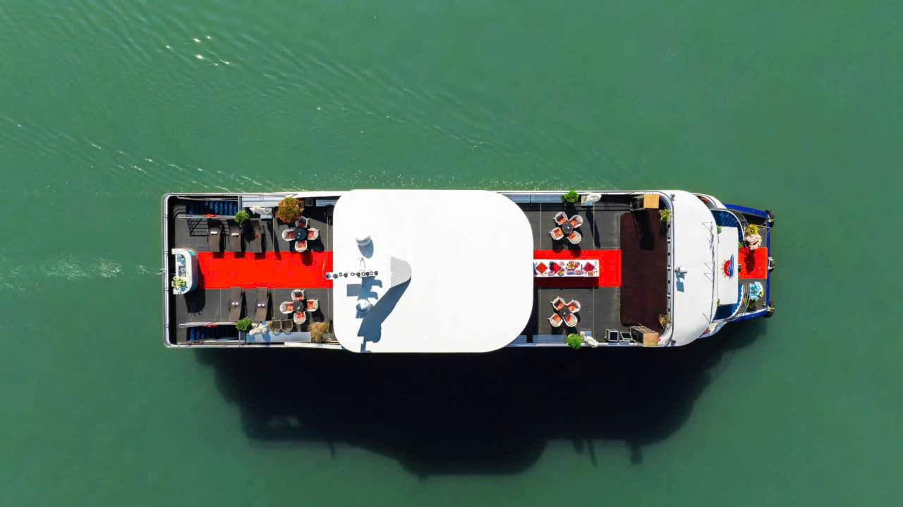 Halong Excursion Harmony Cruise 5 Star